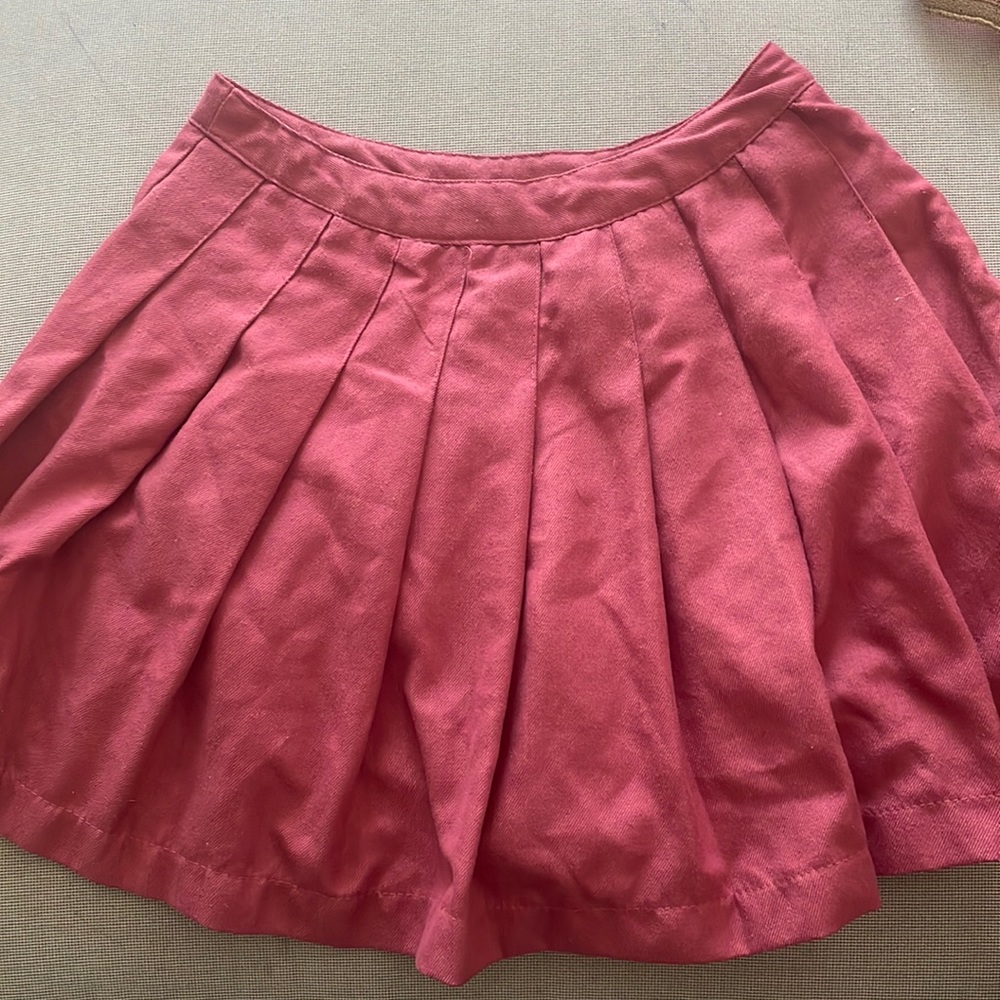 Forever 21 Pleated Skirt